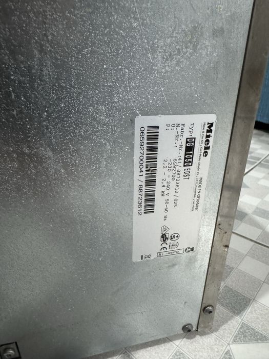 Cuptor electric  abur Miele