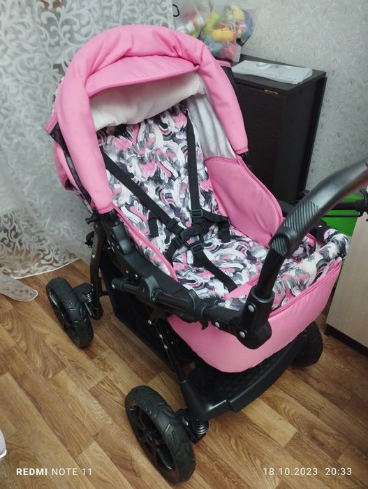 Продам коляску детскую
