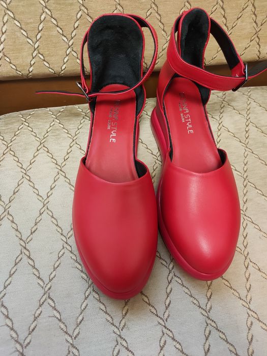 Туфли женские кожаные