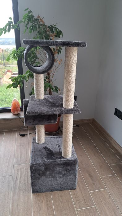 Драскалка за котка Лидо