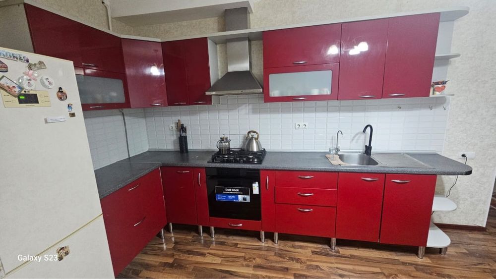 Кухонный гарнитур