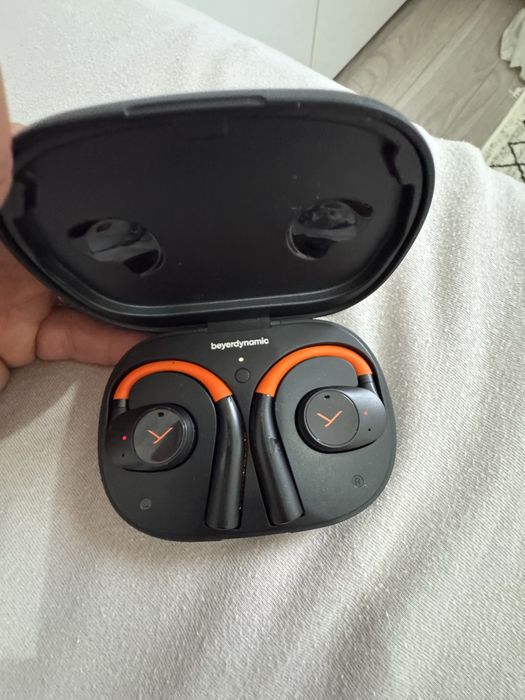 Casti bluetooth Beyerdynamyc verio 200