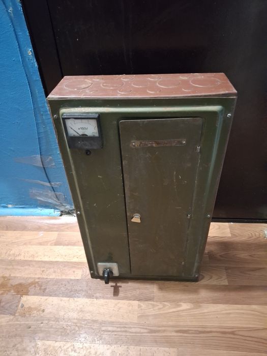 Электрическая  щит