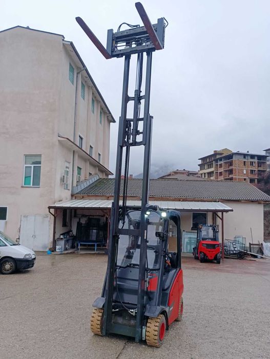 Мотокар Linde H18T