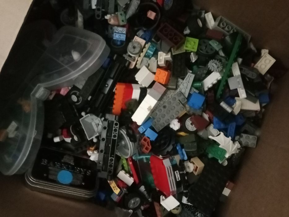 Продам, лего огромная коробка