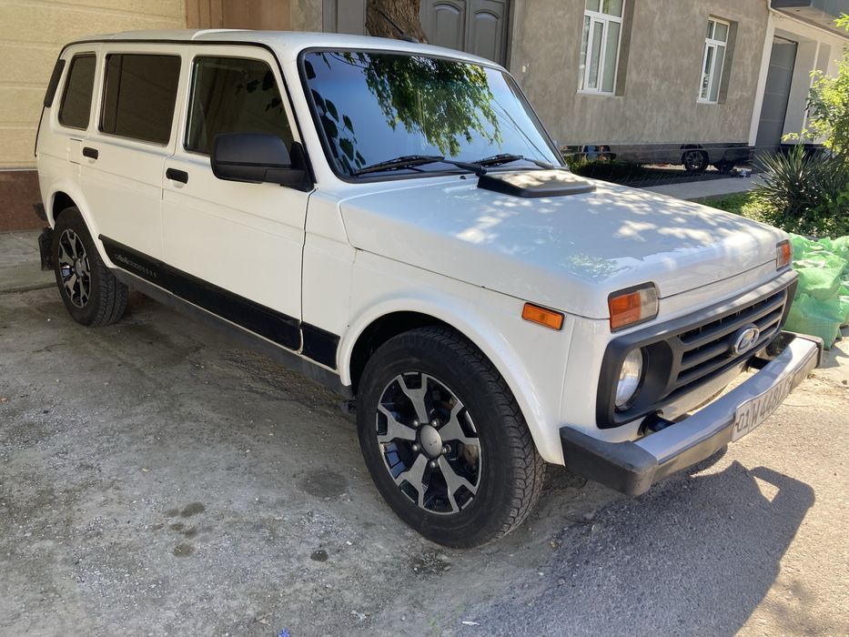 Продам ниву 2020