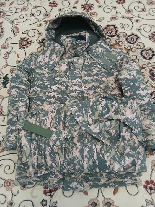 Новые военные бушлаты