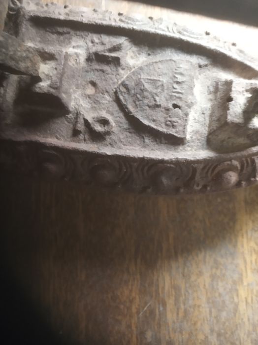 Продается утюг антикварный