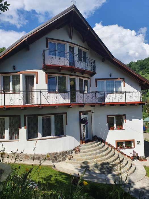 Cazare Bran-Moieciu Casa Destinația Perfecta cu Jacuzzi Exterior