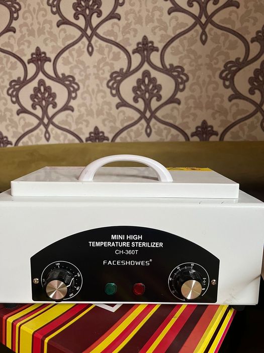 Апарат для маникюра