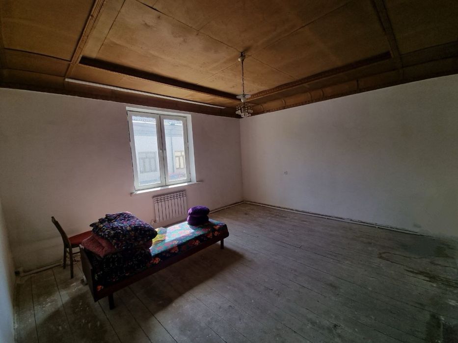 Участка сотилади 7 сотих