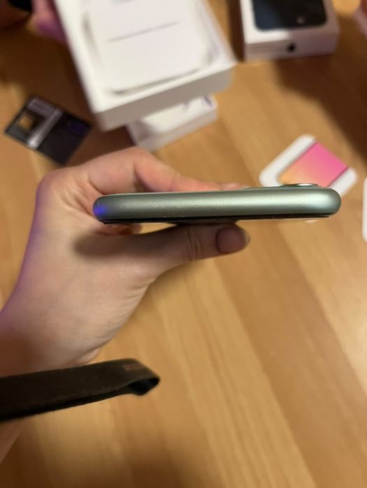 iPhone 11 turqoiuse 64gb