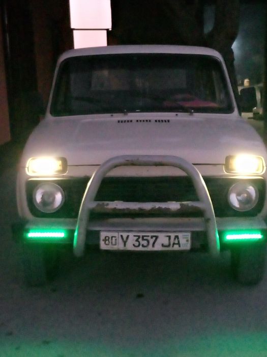 Niva 4x4  Buxoro viloyati ğijduvon tumani