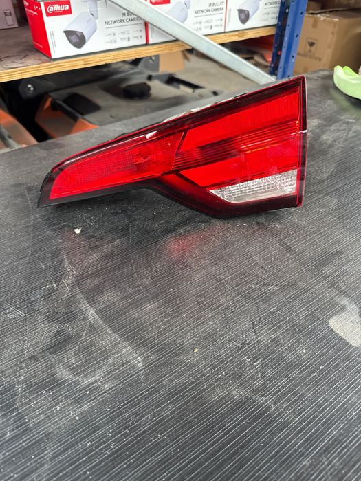 Стоп за ауди а4,Audi A4 B9 8Wб  бб