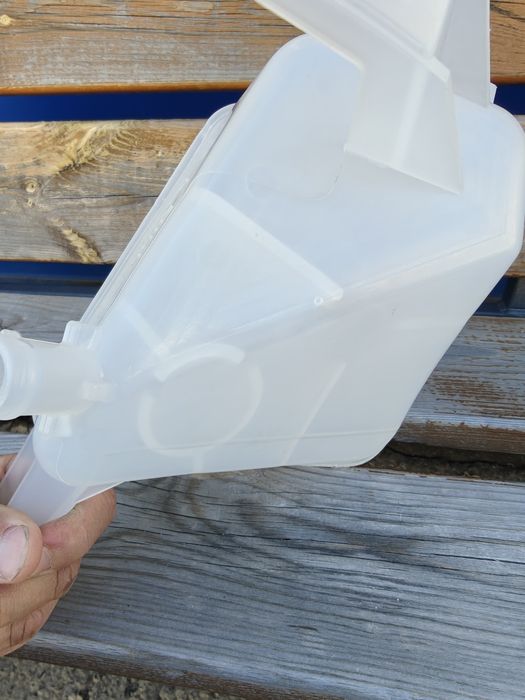 Лада, расширительный бачок