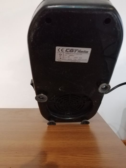 Răsnita electrica de cafea Italiana