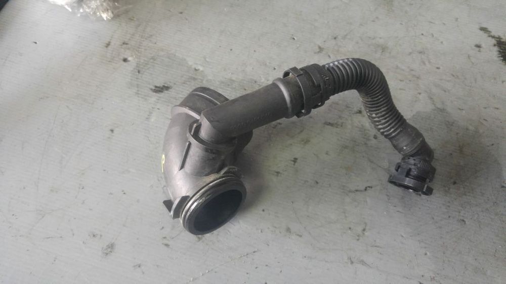 tub intercooler turbo audi a3 vw golf 7 2.0 tdi crb 5q0129635