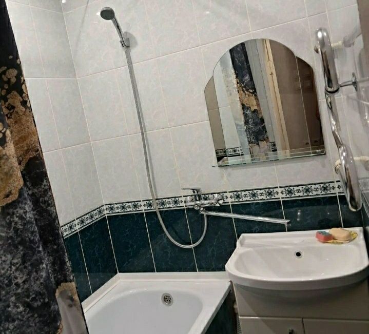 Сдаётся 1ком кв Район Евразия правый берег
