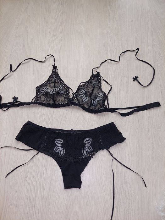 Комплект бельо в черно