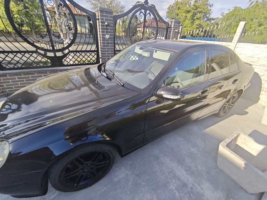2003 Mercedes E220 CDI