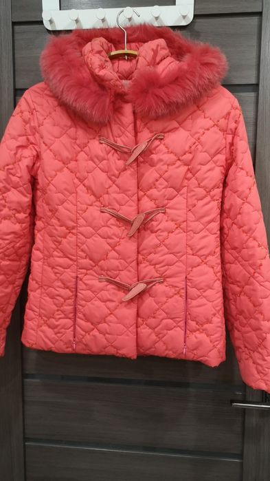 Куртка демисезонная короткая стеганная с мехом