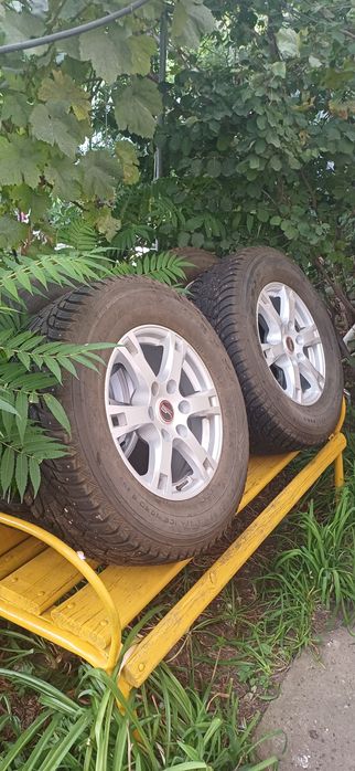 Продам колёса  на джип