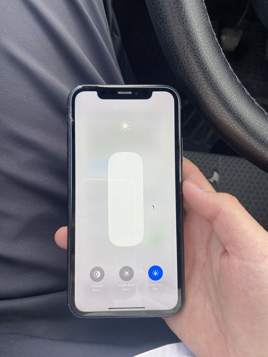 Айфон Xr Срочно сатылады