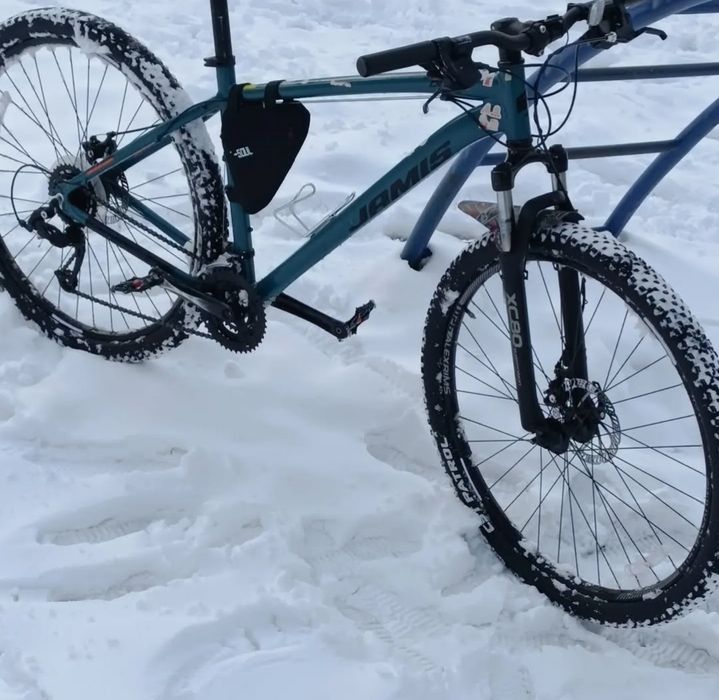 продаю велосипед Jamis