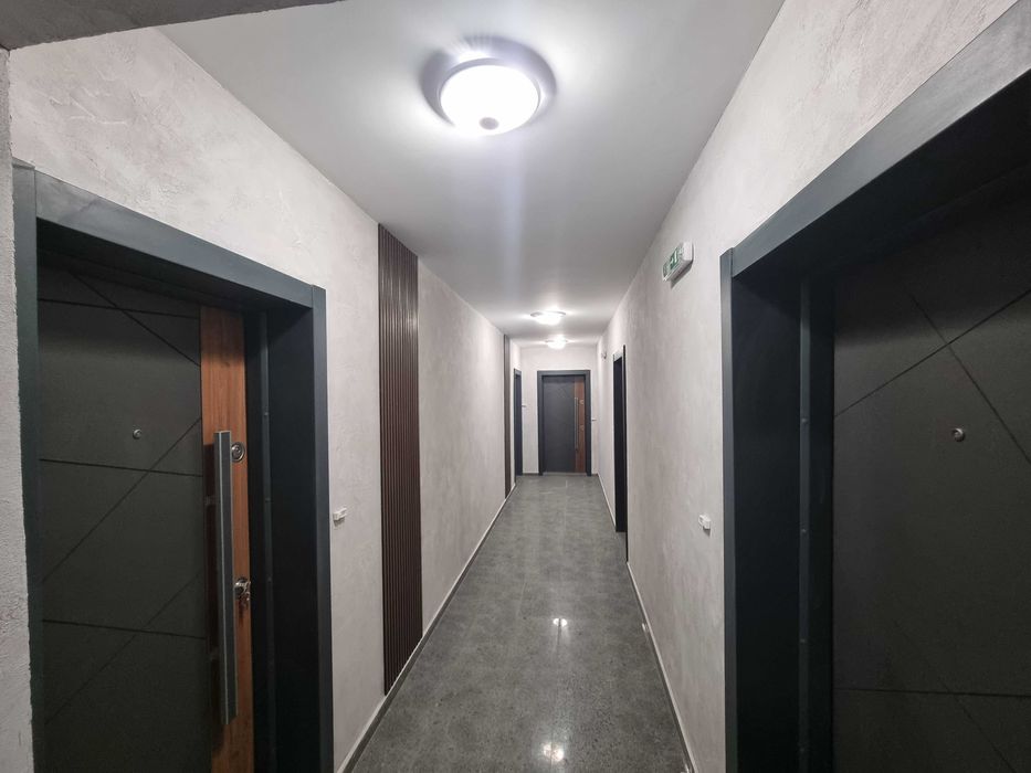 Продава се Тристаен апартамент в Благоевград, Освобождение - 83 кв.м за 538 €/кв.м - Снимка #1