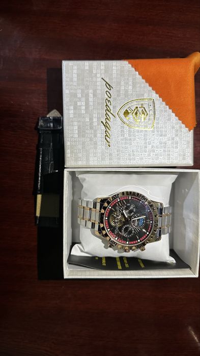 Механические часы POEDAGAR