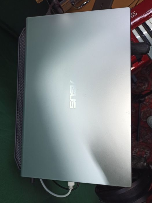 Ноутбук Asus core i5