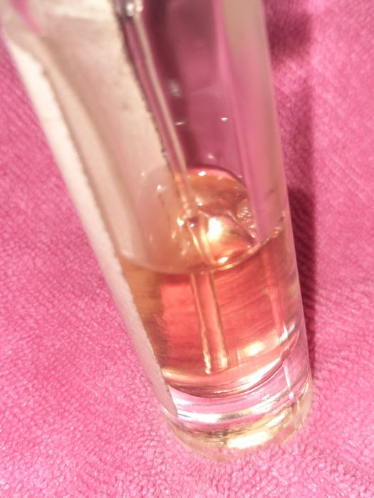 Духи отдам з а Мер си