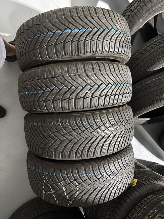 Anvelope de iarna 215/55 R17