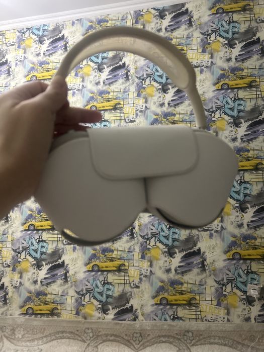 Айрподс мах оригинал