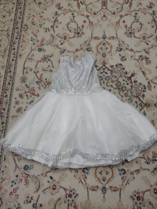 Новогодние костюмы.