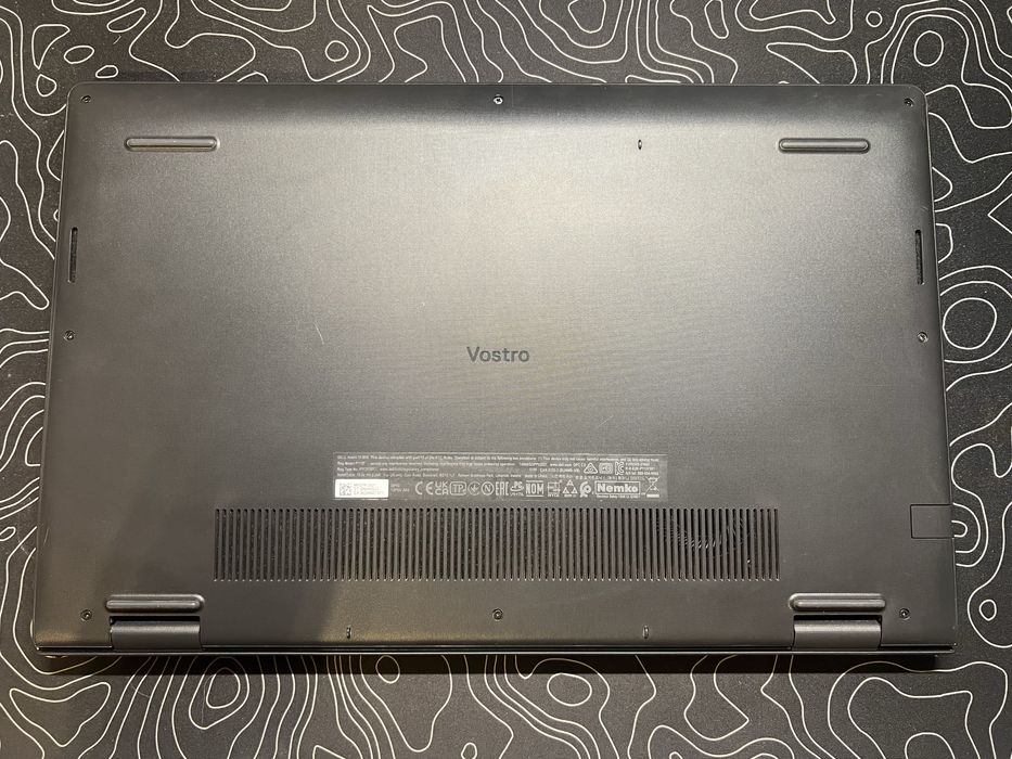 Лаптоп Dell Vostro 3510