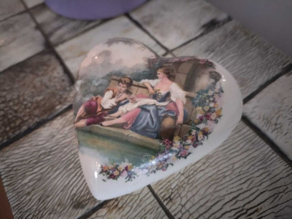 Старинно керамично сърце от Италия