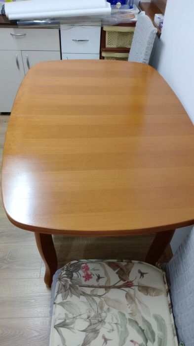 Маса за кухня разтегателна