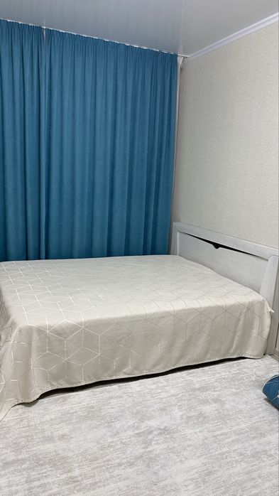 Продам кровать двухспальную