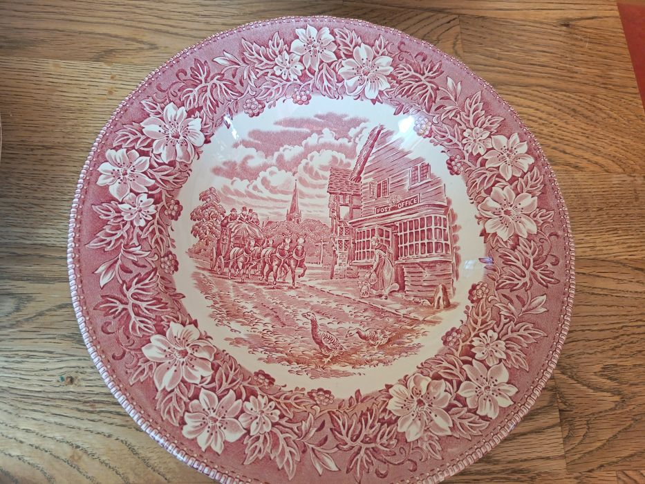 Set de  farfurii potelan English