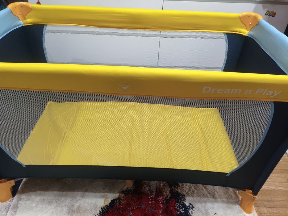 Сгъваемо легло Hauck Dream'n Play Plus, Жълто/Тъмносиньо