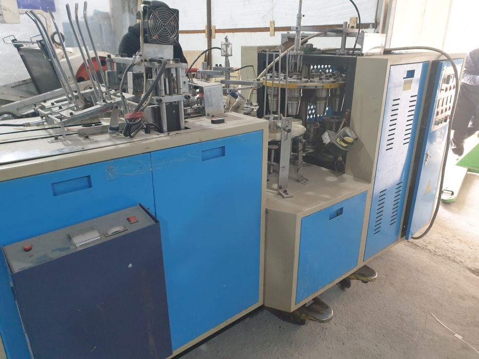 Prodayu stanok. Dlya proizvodstvo bumajnix stakanchikov