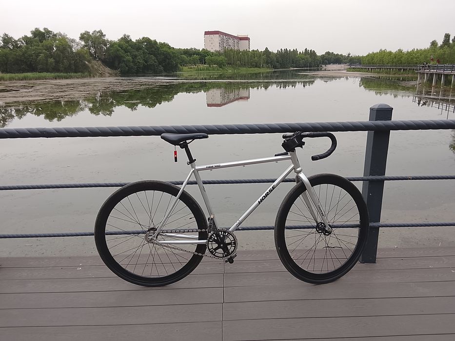 Продам horse hse 700