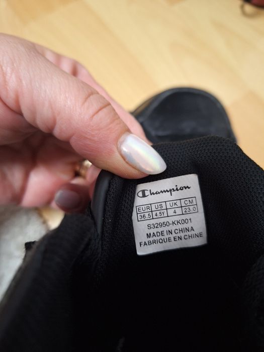 Adidasi nike, champuons,shaq