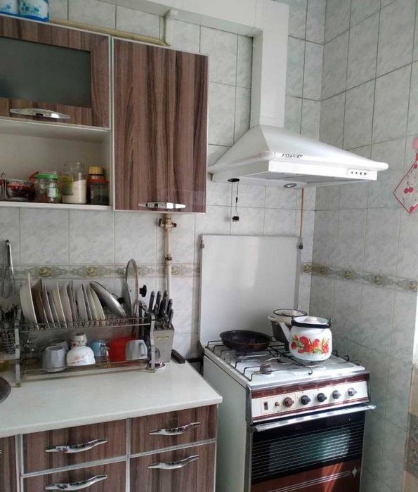 Чиланзар 8кв 3/4/4 срочно продам