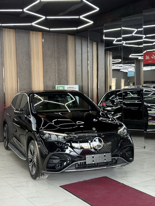 Mersedec eqe 500,  4 matic  krasover suv kuziv full