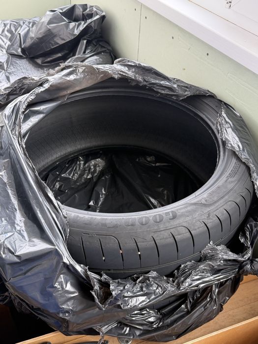 шины 255 35 r19 летние Continental