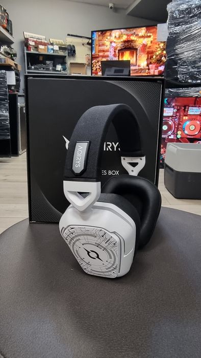 Amanet F28: Casti portabile Over Ear Aqirys Alnair