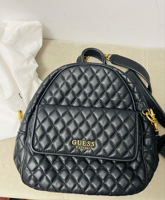 Rucsac Guess + CADOU rochie GUESS