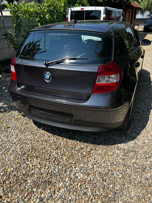 BMW Seria 1 E87 118i